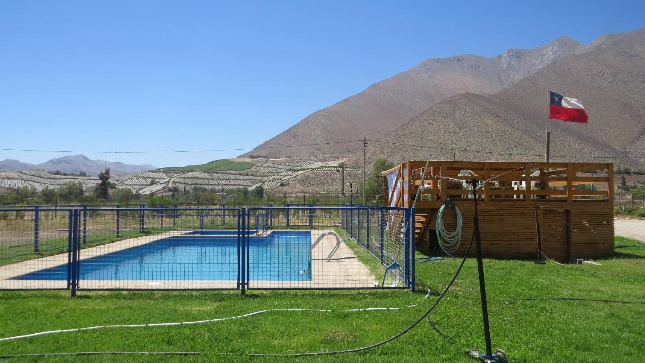 Cabanas Vicuna Cielo De Peralillo - Valle De Elqui Buitenkant foto