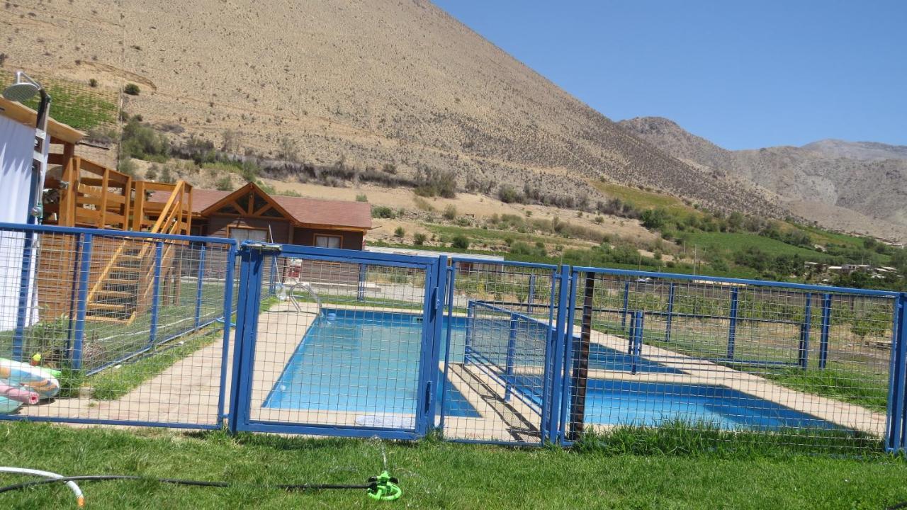 Cabanas Vicuna Cielo De Peralillo - Valle De Elqui Buitenkant foto